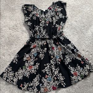 Lauren Conrad Floral dress with skinny belt